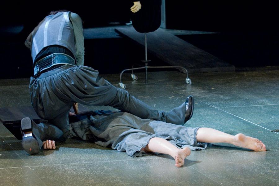 Foto von MARIA STUART von F. Schiller, Meret Hottinger, 2007